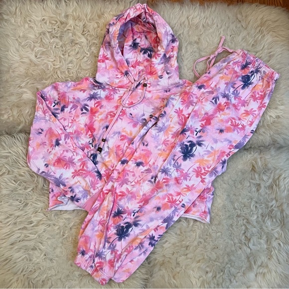 Everafter Palm Tree Set - Picture 2 of 6